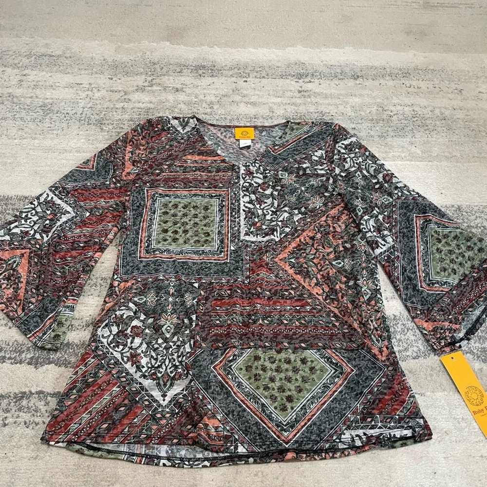 Ruby Rd. Multicolor Lightweight Patterned Blouse, NWT, Size Medium - Picture 2 of 7